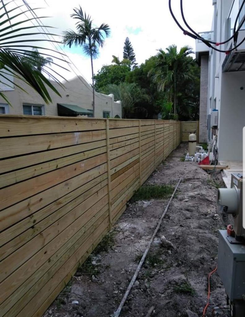 Arlington in Texas Fence Repair Company