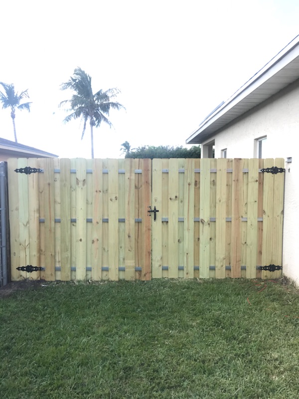 Arlington Fence Builders In TX